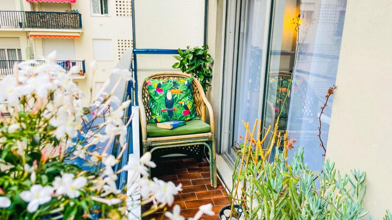 Apartamento Elegant, Spacious, Central Niza Exterior foto